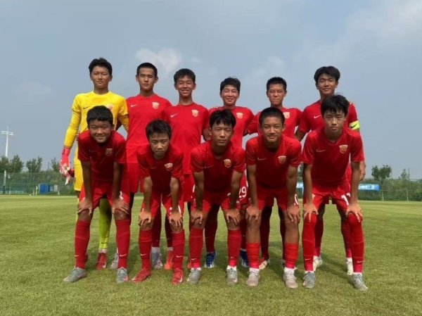 第四届中国青少年古代足球    职业联赛  U15组总总决赛   海港U15队2-1晋级下一轮  全国16强