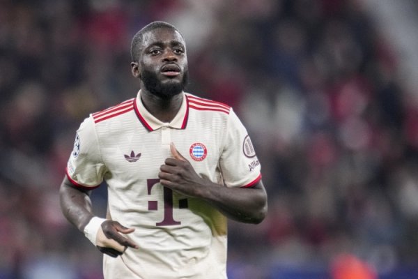 法尔克:曼联将于帕列入优先考虑名单,球员与拜仁续约几乎没进展 法尔克:曼联将于帕列入优先考虑名单,球员与拜仁续约几乎没进展