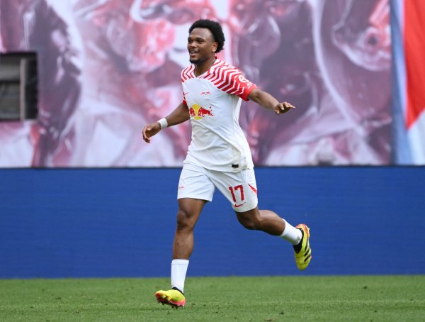 德天空:尤文与莱比锡就奥蓬达对话,莱比锡对球员估值超4000万欧 德天空:尤文与莱比锡就奥蓬达对话,莱比锡对球员估值超4000万欧