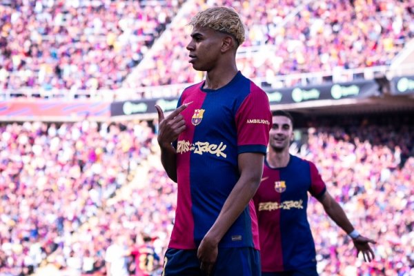 世体：因为FIFA病毒影响，亚马尔和德容将首次同时缺席巴萨赛事