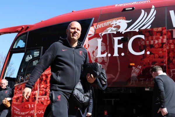 斯洛特:其他球队也买了很多人变得更强,我们想再夺魁  要做得更好 斯洛特:其他球队也买了很多人变得更强,我们想再夺魁  要做得更好