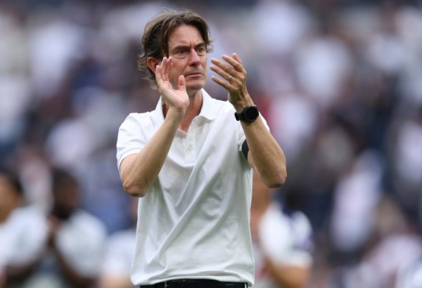 弗兰克:罗梅罗是当今世界最佳中卫之一 现在不会关注积分榜情况 弗兰克:罗梅罗是当今世界最佳中卫之一 现在不会关注积分榜情况