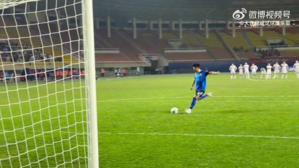 在大连鲲城客战南通支云的赛事  ,宋志伟达成职业生涯300场里程碑 在大连鲲城客战南通支云的赛事  ,宋志伟达成职业生涯300场里程碑