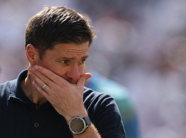 有能!阿隆索是皇马队史第二位执教前6场西甲全胜的主帅 有能!阿隆索是皇马队史第二位执教前6场西甲全胜的主帅